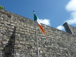 dublin-prison-kilmainham-gaol-drapeau-irlandais